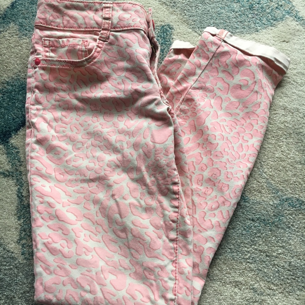 Capris, Leopard Pink